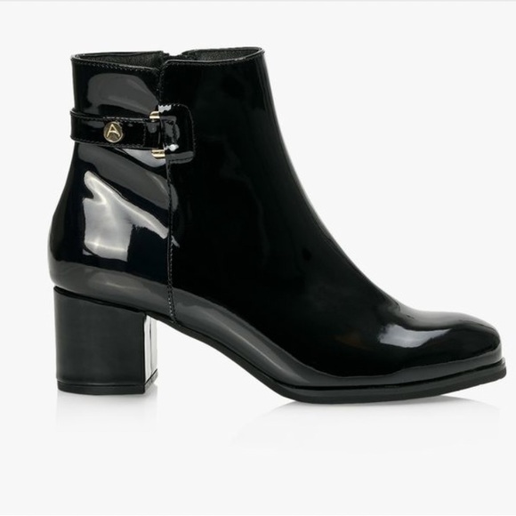 Artica Nelson Bootie - Picture 11 of 11